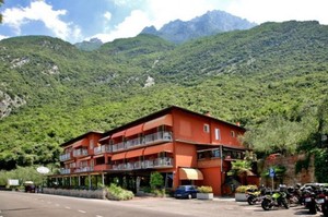 Camping Alpino 2* - Malcesine