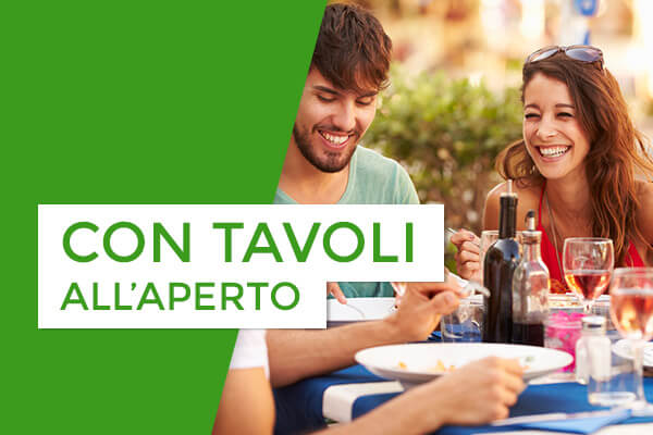 Ristoranti con tavoli all'aperto